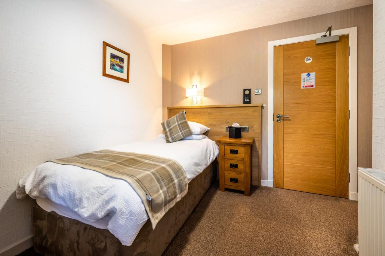 Riverside Ullapool Bagian luar foto